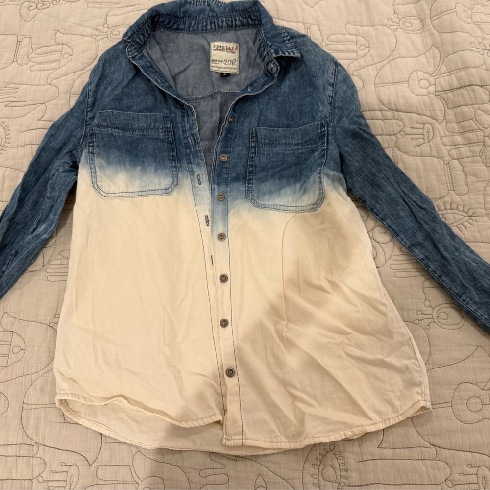 Cotton ombre Denim Button-Up Shirt - Blue and Cream